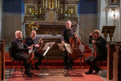apollon-quartet-za-poklady-broumovska-foto-sara-valaskova-2.jpg