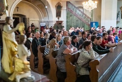 ucastnici-letnich-hornovych-kurzu-vernerovice-za-poklady-broumovska-foto-martin-maslo-38.jpg