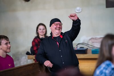 ucastnici-letnich-hornovych-kurzu-vernerovice-za-poklady-broumovska-foto-martin-maslo-75.jpg