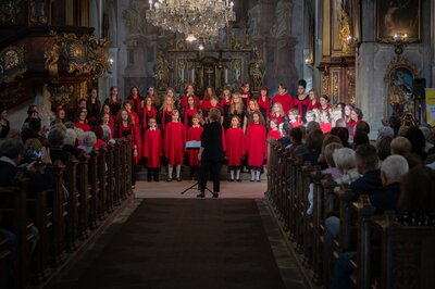 za-poklady-broumovska-zvonky-a-abbellimento-foto-michal-sedlacek-11.jpg
