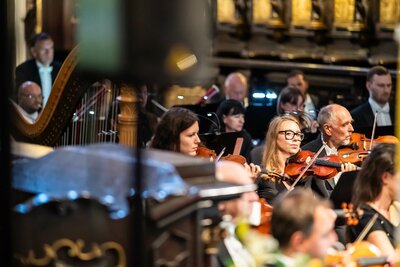 za-poklady-broumovska-jihoceska-filharmonie-foto-martin-maslo-23.jpg