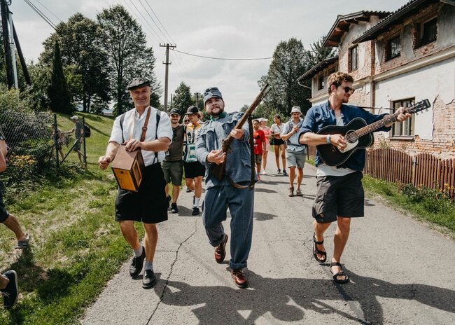 Bigboš: od rodinné sešlosti k hudební události roku