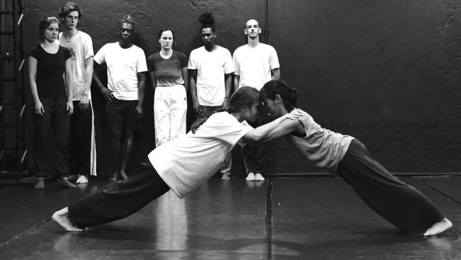 Světová premiéra inscenace Rotas Afora