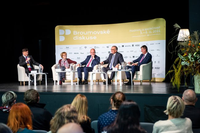 BROUMOVSKÉ DISKUSE